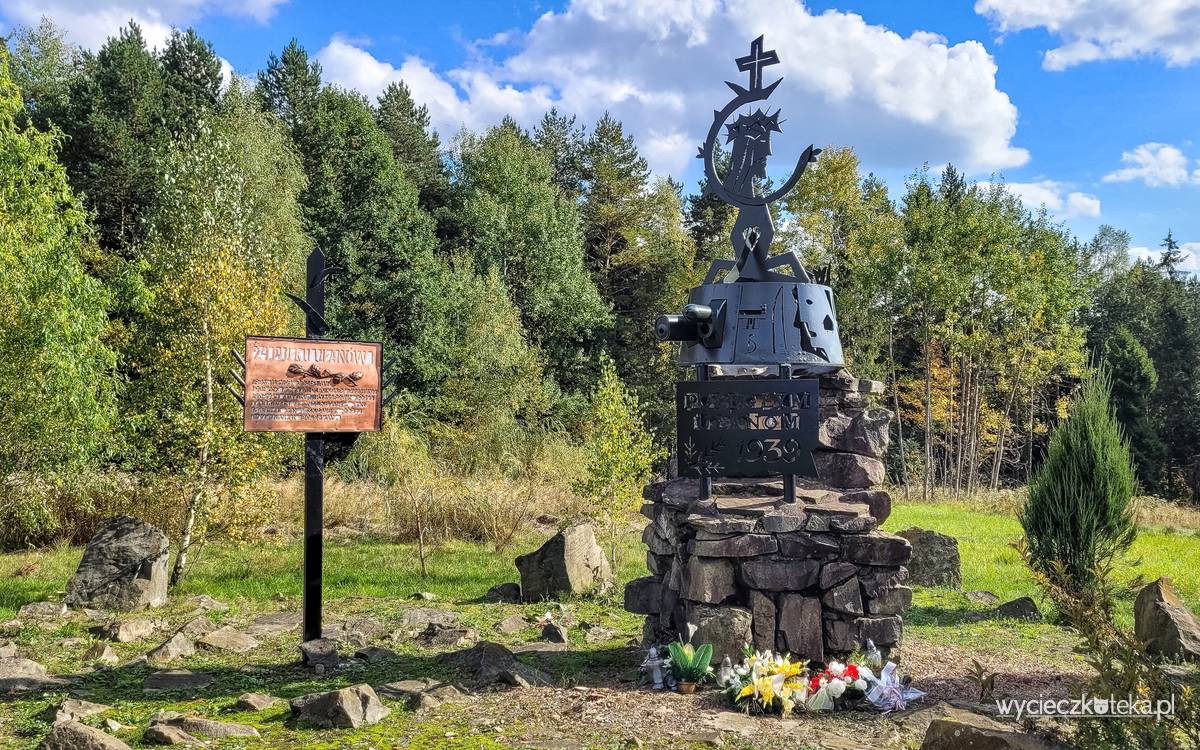 Pomnik Pamięci 24. Pułku Ułanów 1939 roku w Kasinie Wielkiej