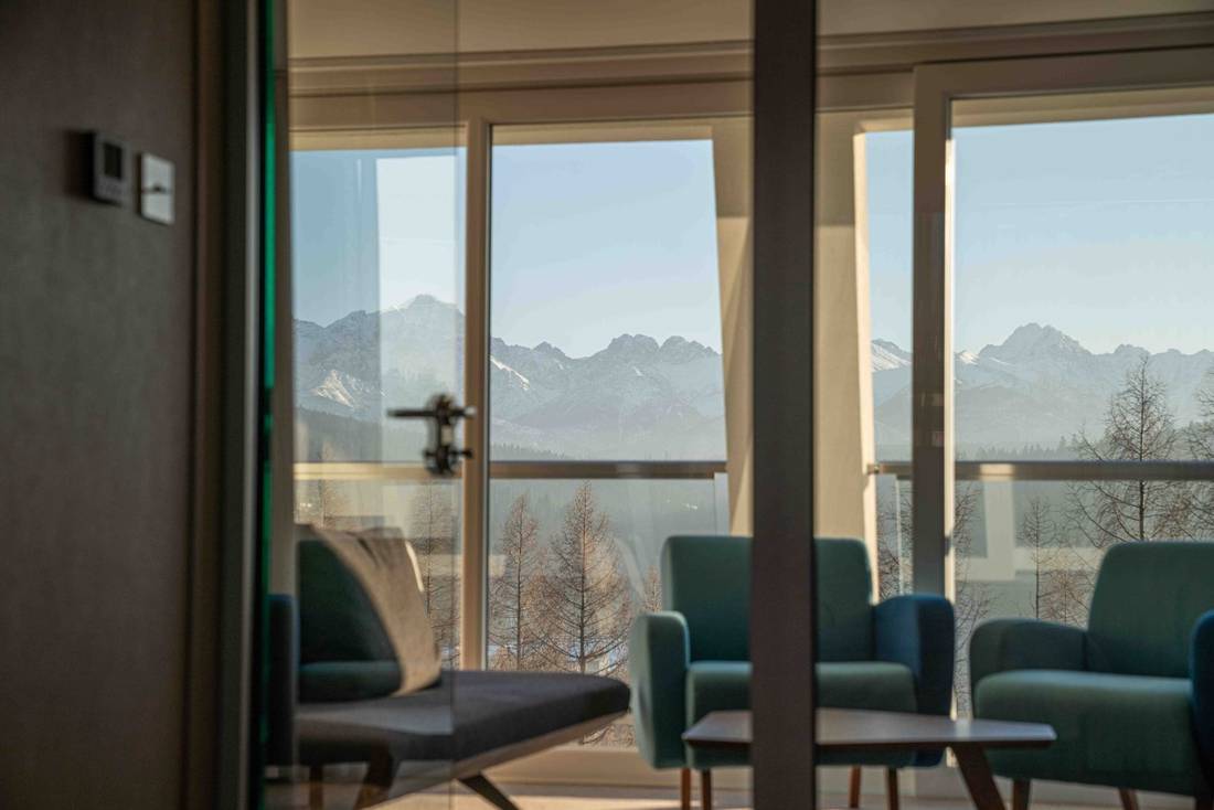 Romantyczny weekend we dwoje z widokiem na Tatry prosto z pokoju? Ten hotel zapewnia też dostęp do term!
