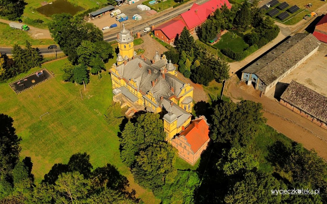 Pałac w Stuchowie – neorenesansowa perła Pomorza Zachodniego