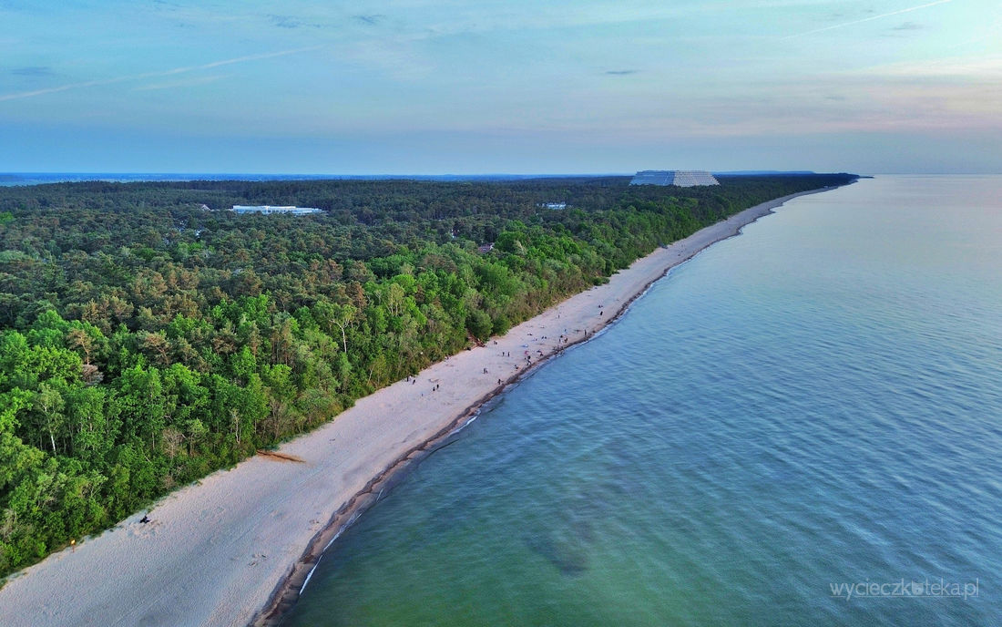 Co zobaczyć w Pobierowie? Piękne plaże nad Bałtykiem i zagadkowe miejsca